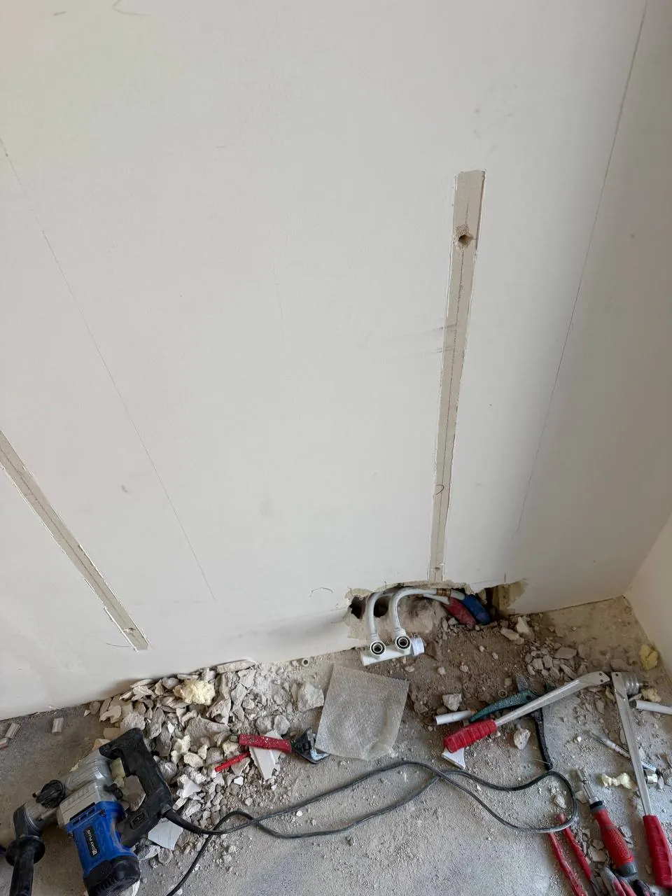Instalacje wodne - Przykłady prac - Instalacje wodne | HYDROUNO